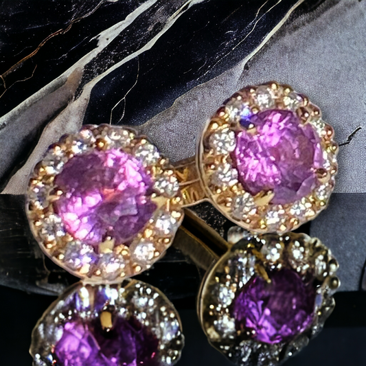 Handmade 18K yellow gold earrings with 1.33 ct. natural pink Sapphires, natural Vvs1 high quality Diamonds.