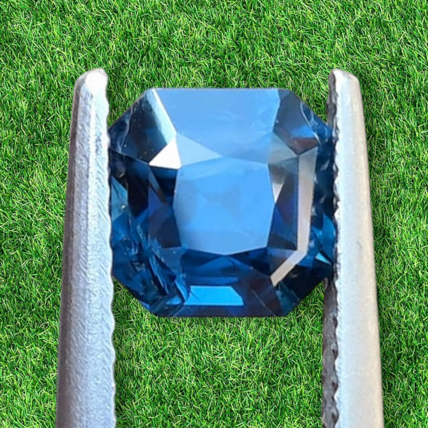 Loose natural unheated Royal blue Sapphire 1.63 ct. from Sri Lanka. Eye clean.