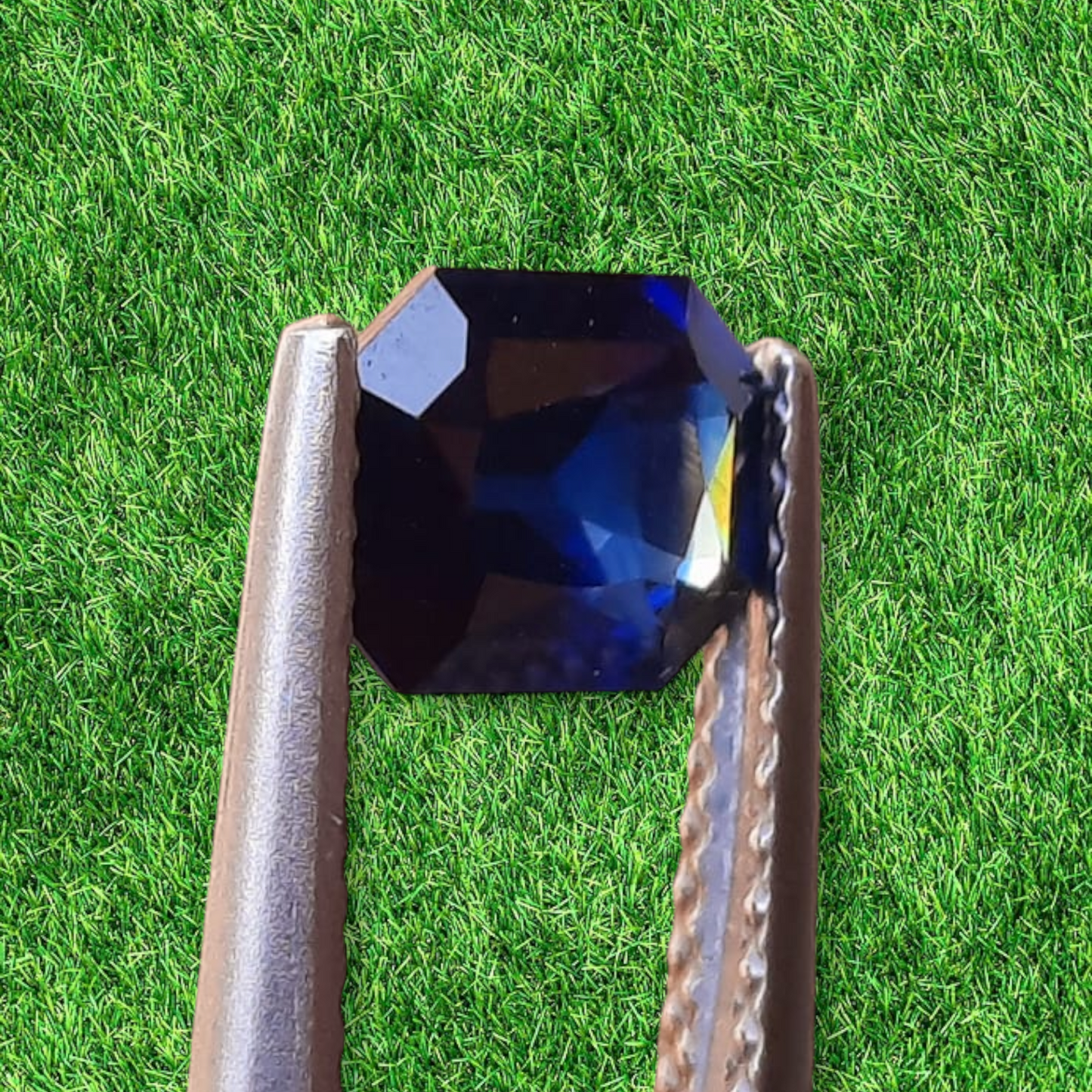 Loose natural unheated Royal blue Sapphire 1.26 ct. from Sri Lanka.